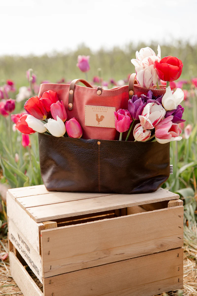 Nantucket Waxed Canvas Utility Tote | Meanwhile Back on the Farm