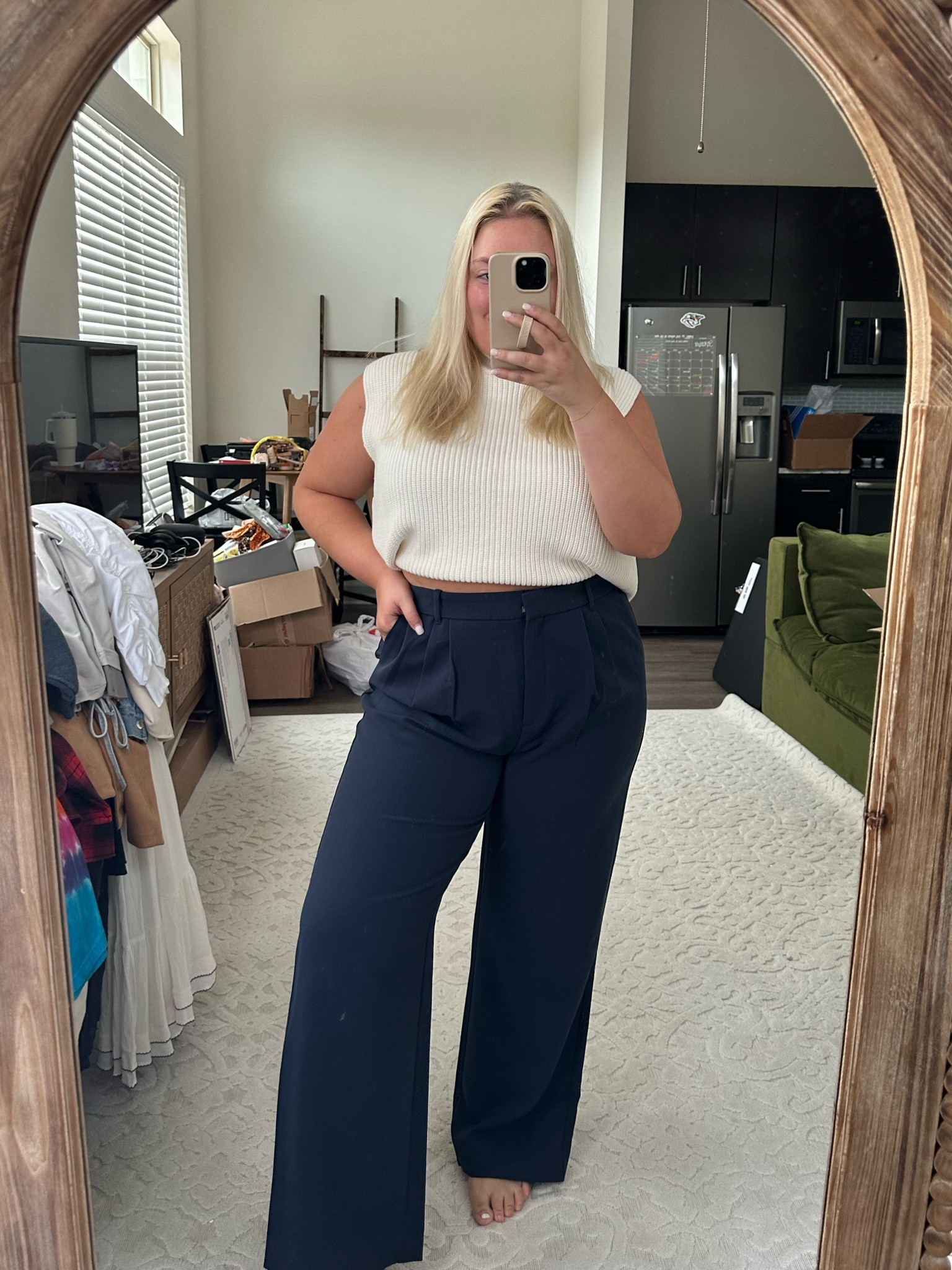 Best trouser for fall and winter! Wearing 34 and XL top! 

#LTKfindsunder100 #LTKsalealert #LTKSale