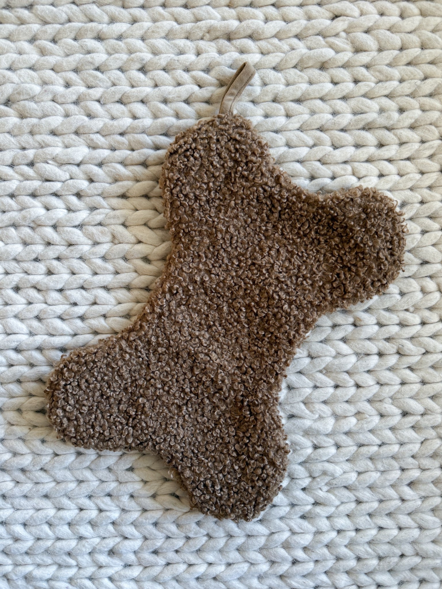 Skadi’s new Christmas stocking might be my favorite holiday find yet. This boucle dog bone stocking from Pottery Barn is perfect for adding a cozy, neutral touch to your holiday decor. I also just ordered the cutest personalized stocking tag to go with it. Such a simple way to make your pet’s stocking feel special this season.

Pottery Barn dog stocking - Pet Christmas decor - Dog bone stocking - Neutral holiday decor - Cozy Christmas home - Pet stocking ideas - Personalized stocking tag - Dog stocking name tag - Minimal Christmas aesthetic - Pet holiday gift ideas - Pet stocking filler ideas - Holiday home decor - Dog Christmas stocking - Holiday mantle decor - Neutral Christmas styling - Cozy neutral holiday home - Pet lover gift ideas - Dog stocking decoration - Holiday pet accessories - Pottery Barn holiday finds - Christmas decor inspiration - Modern Christmas home


#LTKPets #LTKHoliday #LTKGiftGuide