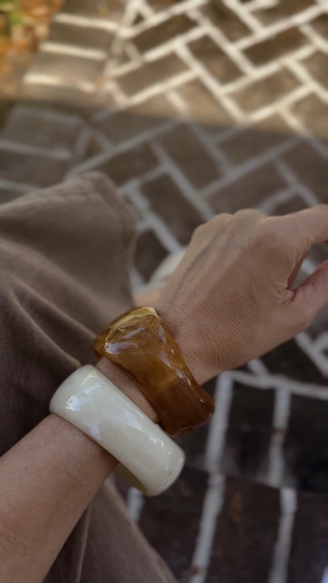 the bangles + ballet flats every woman needs 

#LTKOver40 #LTKSeasonal #LTKootd