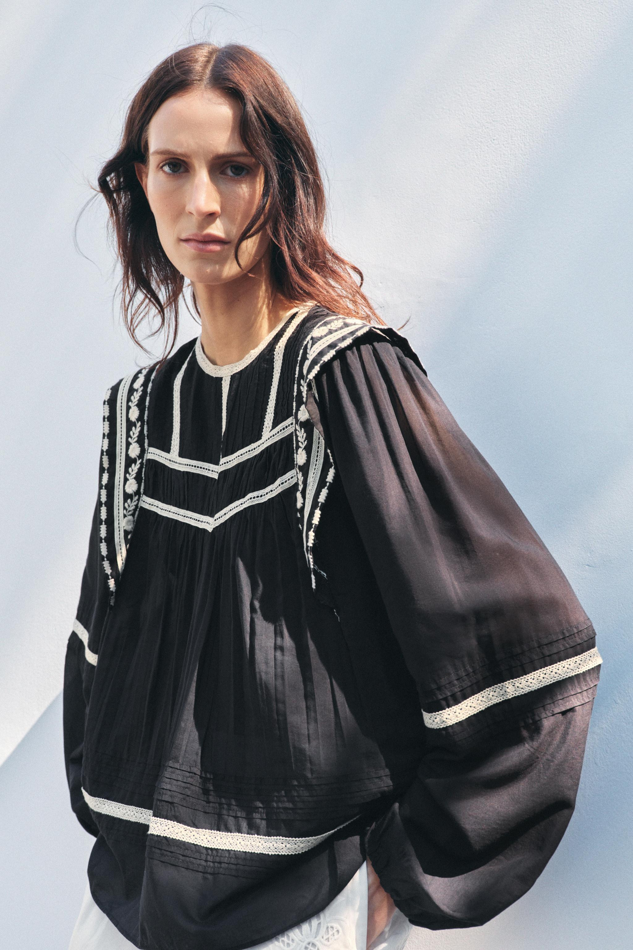 ZW COLLECTION BLOUSE WITH CONTRAST EMBROIDERY | Zara UK
