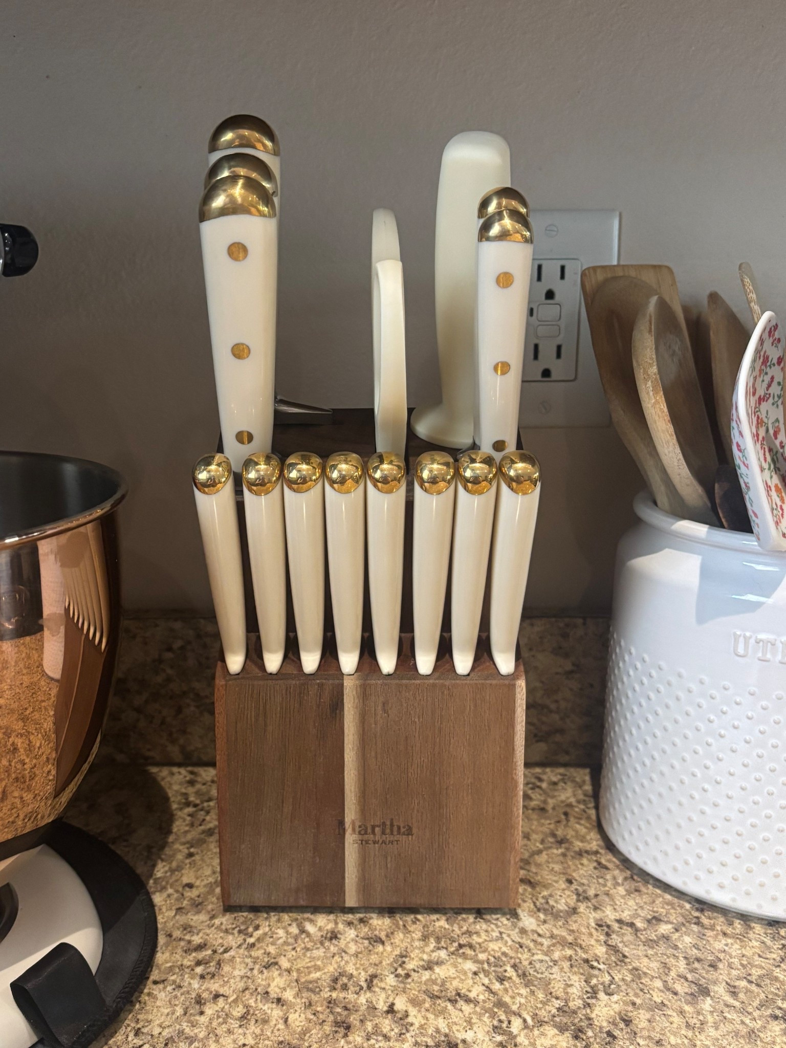 Martha Stewart Kitchen Knife Set #cottagecore #knifeset #knifeblock #kicthenfinds 