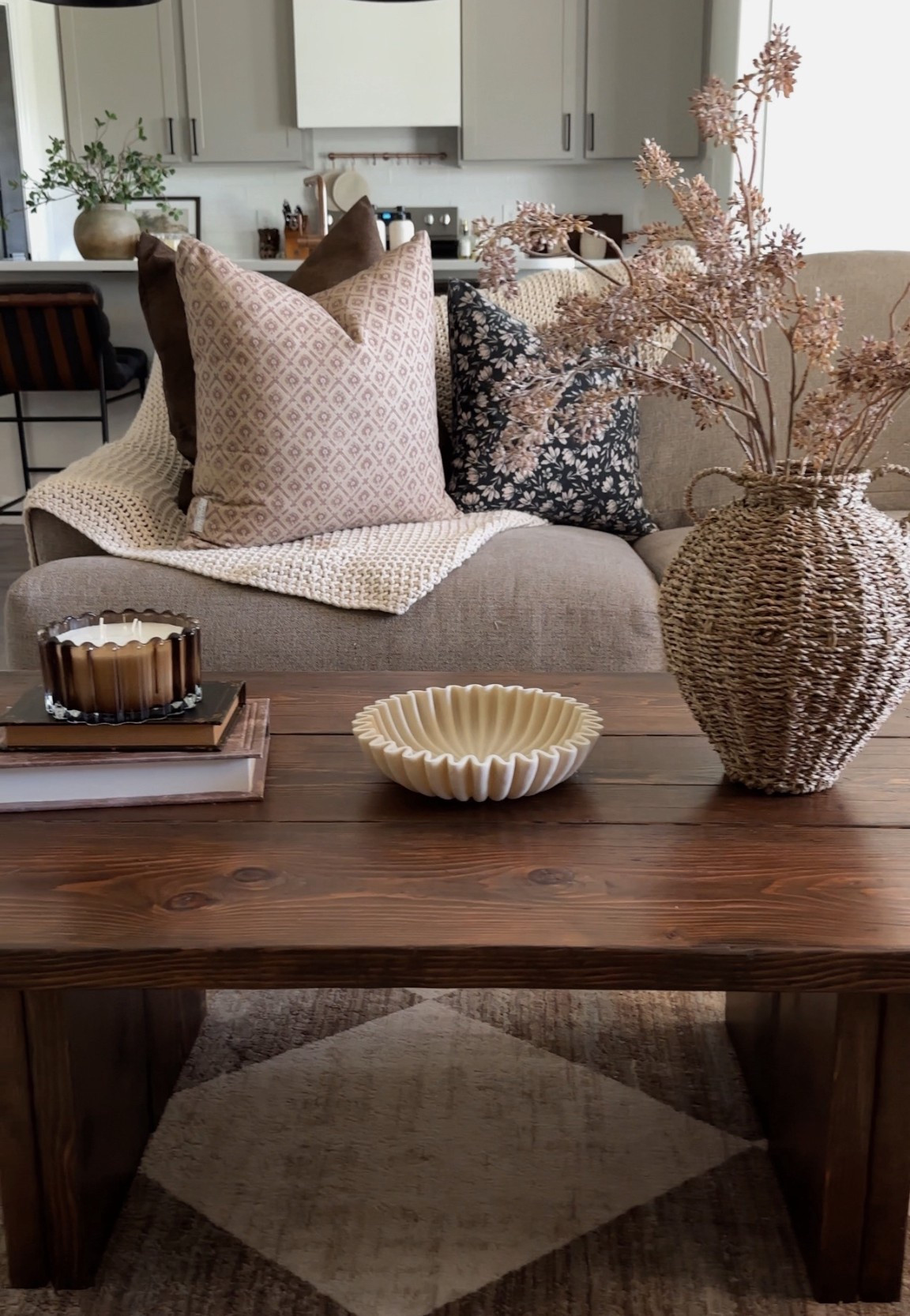 Linking all the materials i used for my DIY coffee table! All from Lowe’s 🖤 

DIY, diy project, diy furniture, easy diy, home diy

#LTKHome