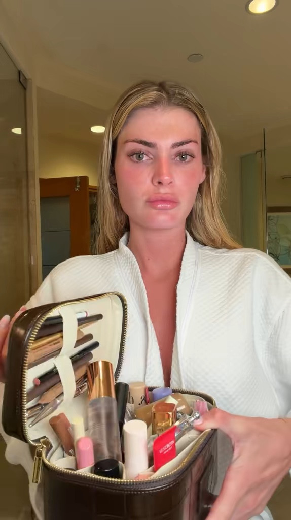 Vacation makeup