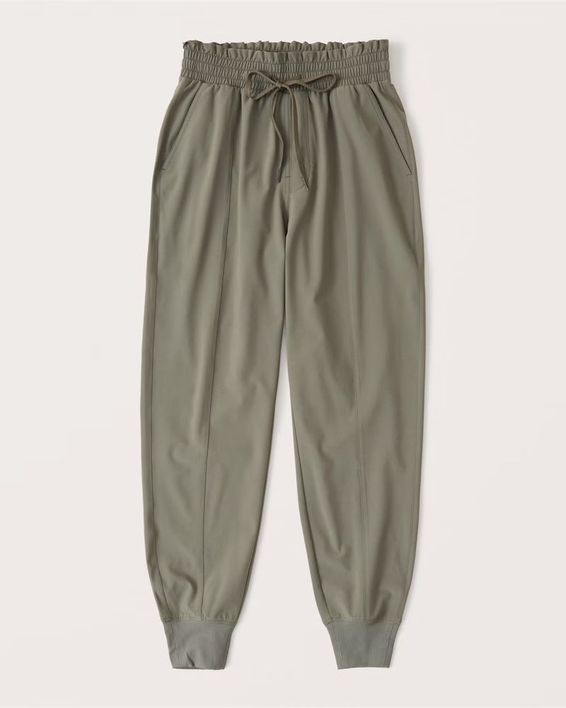 Traveler Joggers | Abercrombie & Fitch (US)