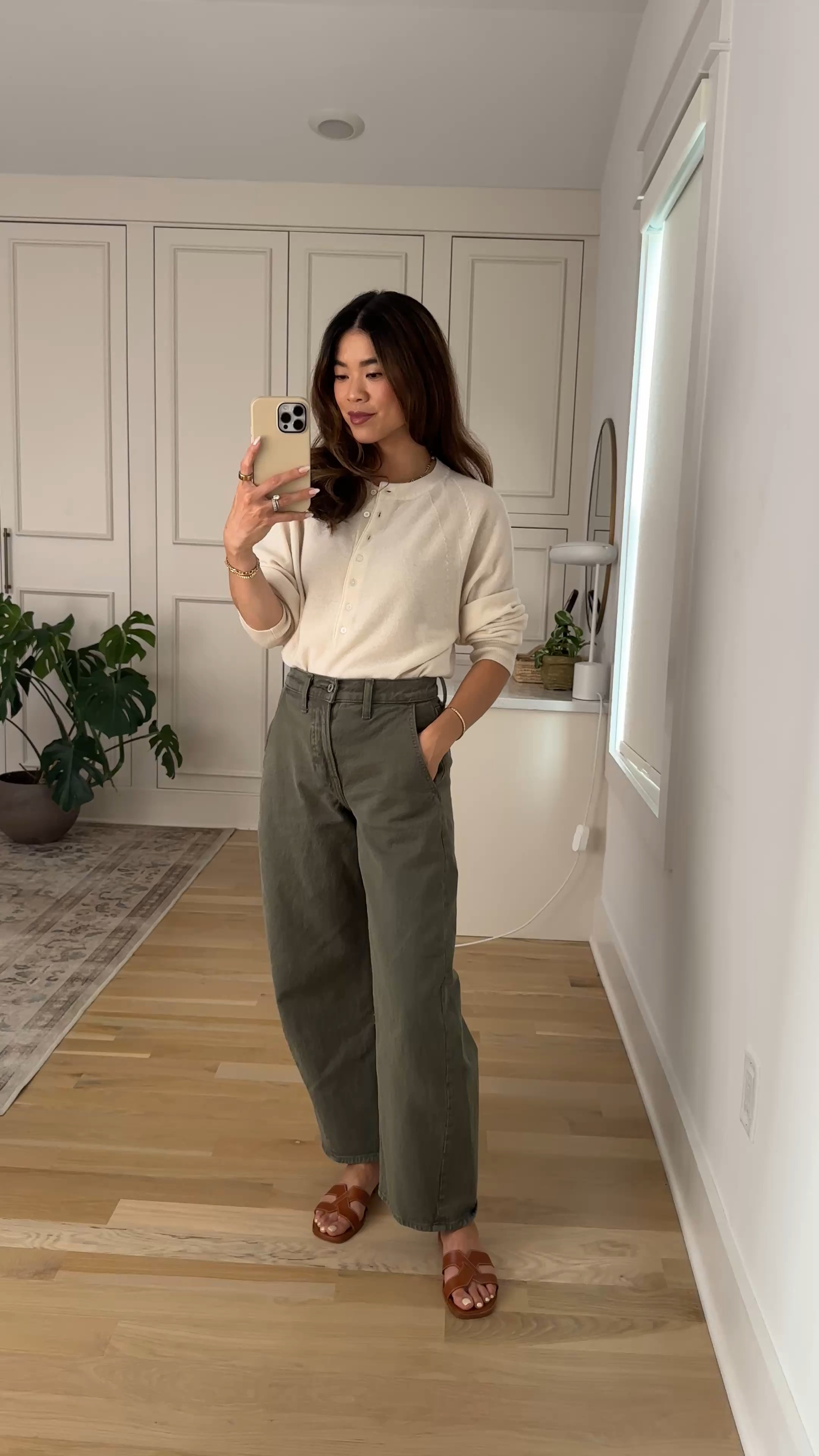 Sizing info:
•Top size XS
•Jeans size 24 short

petite fashion, get dressed with me, outfit inspiration, ootd, nashville outfit, Nashville influencer, petite style, vacation style, casual outfits, mom style, petite pants, spring outfits, spring outfit info, spring pants, spring outfit idea, spring top, spring sweater, spring shoes,  barrel jeans,  
@abercrombie 
 

#LTKPetite #LTKSeasonal #LTKootd