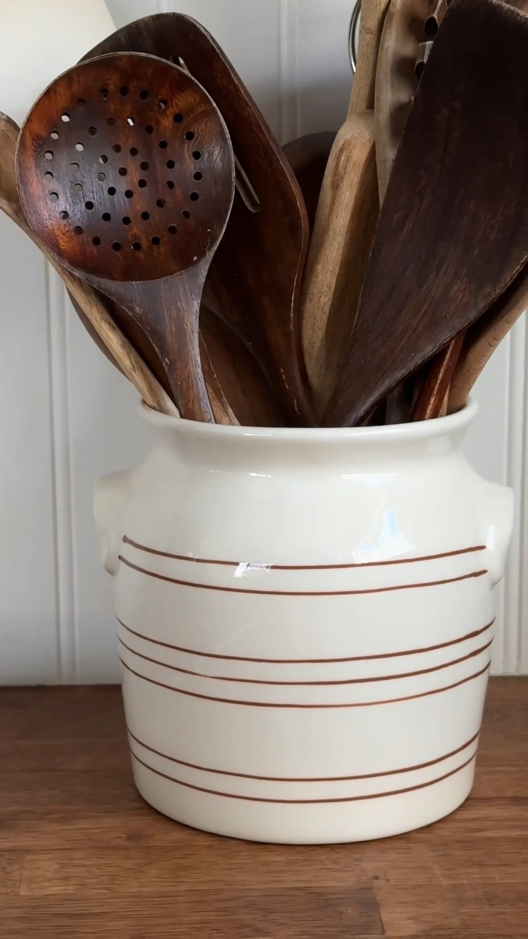 The moment I saw this crock for my kitchen utensils, I absolutely fell in love! It fits into the space so much better!

#kitchen #kitchendecor #crock #utensilcrock #kitchenfind #kitchenorganization #homedecor #interiordesign #utensilholder

#LTKFindsUnder100 #LTKFindsUnder50 #LTKHome