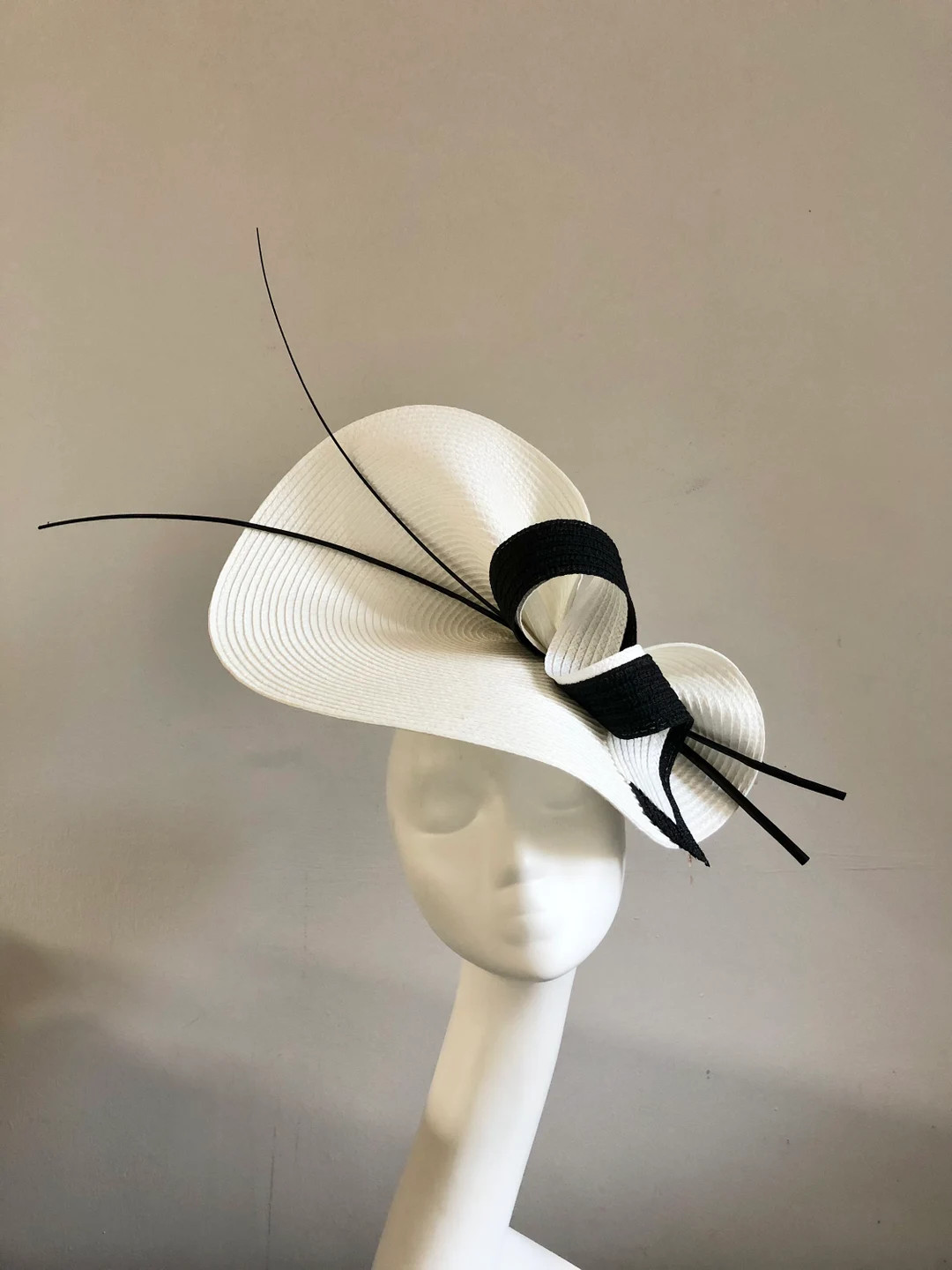 Ivory Black Hat Royal Ascot Races Kentucky Derby Fascinator Formal Occasion Mother of Bride Groom... | Etsy (US)