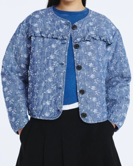 Live this cute little jacket for spring! I think this is perfect to throw over a work outfit too! Unde $40!!


Spring outfits, spring jacket, Walmart finds, Walmart fashion, Walmart home, teacher outfits, spring teacher outfits, work outfits, workwear, outerwear, spring outerwear, clothing, spring clothing

#LTKootd #LTKgrwm #LTKWorkwear