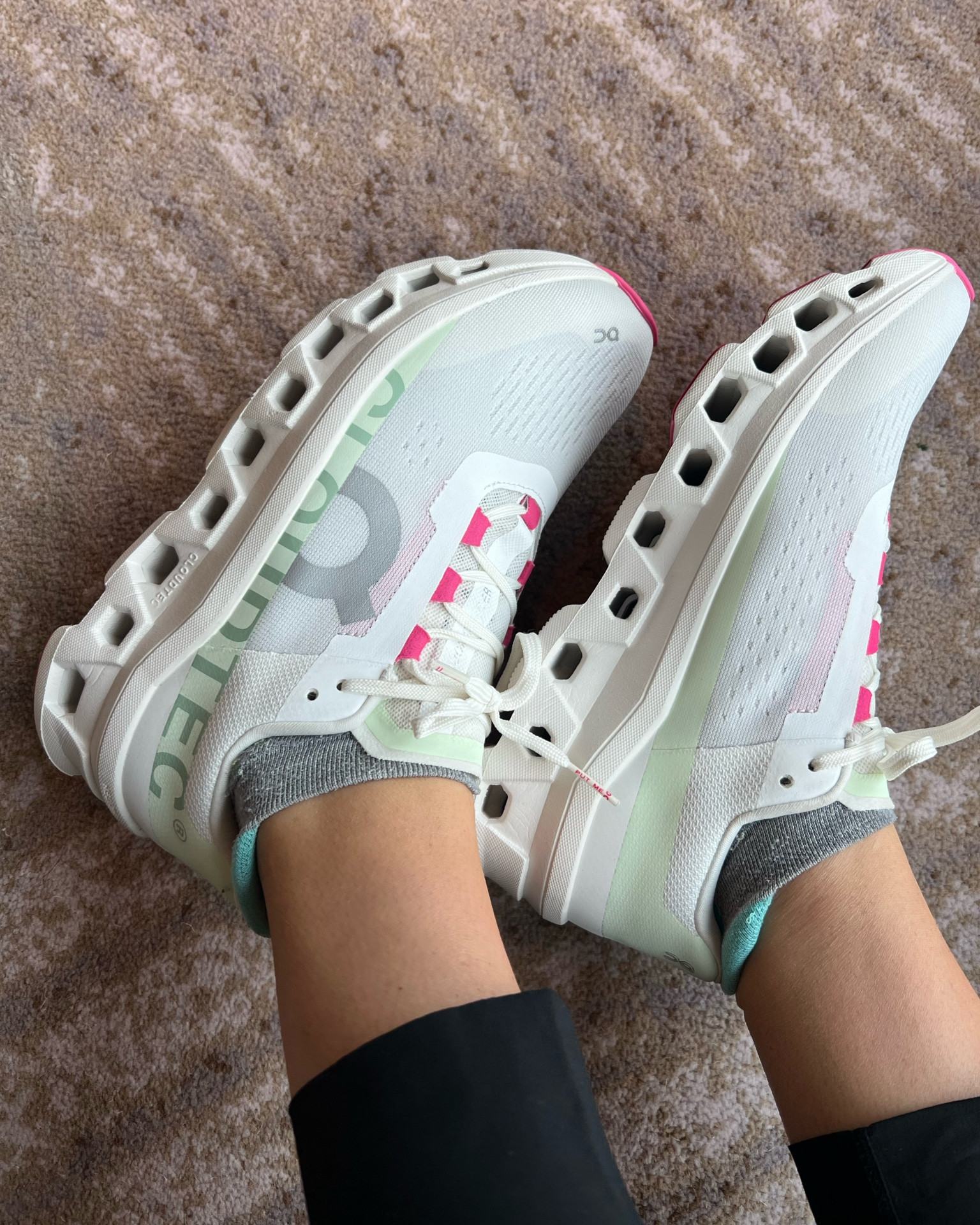 new sneaks 👟🤩🍉 I size up 1/2 size! #sneakers

#LTKShoeCrush #LTKFitness #LTKTravel