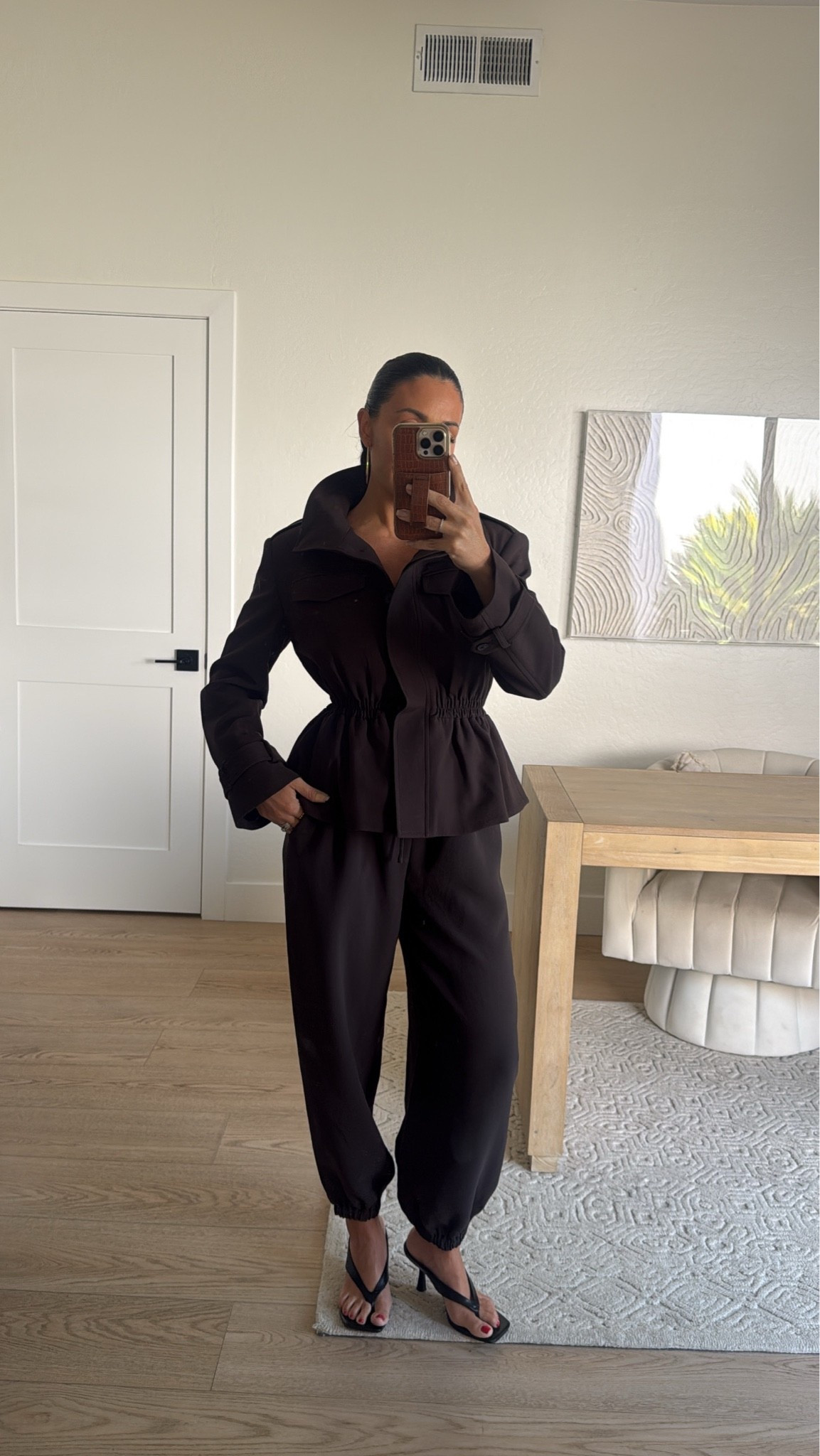@Aritzia fall outfit inspo or travel outfit idea!
Size XS jacket 
Size XS balloon joggers

#LTKSeasonal #LTKTravel #LTKWorkwear