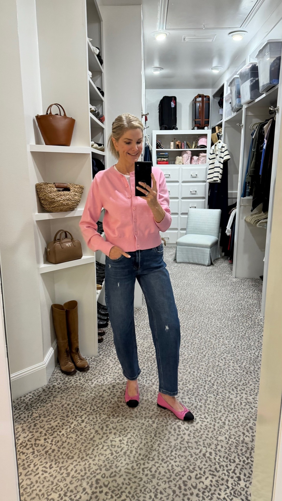 The perfect pink cardigan for spring! Size S

#LTKSeasonal #LTKootd #LTKOver40