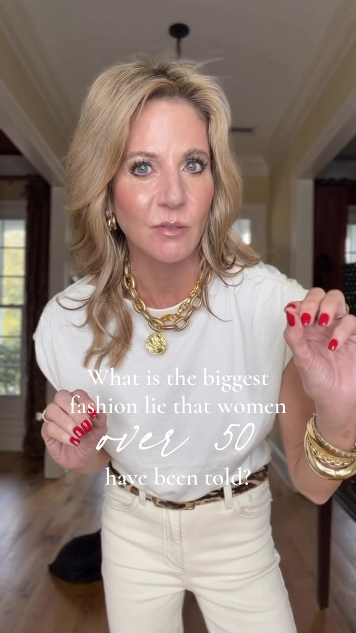 I’m in a Small in the top & 25 in the jeans.

#LTKootd #LTKOver40 #LTKstorytime