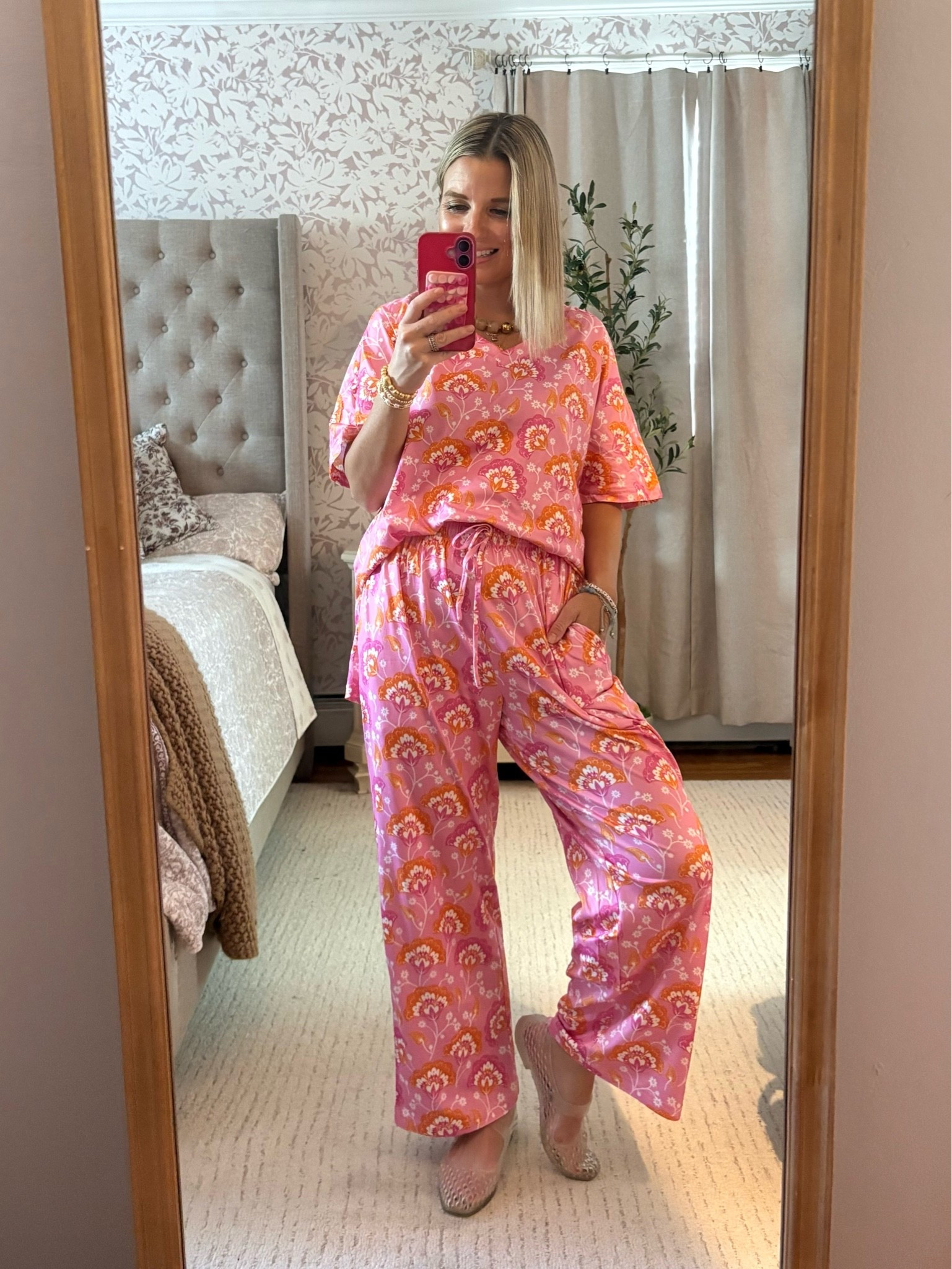 The softest pajamas. Is it just me or do these not resemble Lily? But soooo soft!!!! Length is great for petites!

#LTKootd #LTKPetite #LTKmorningroutine