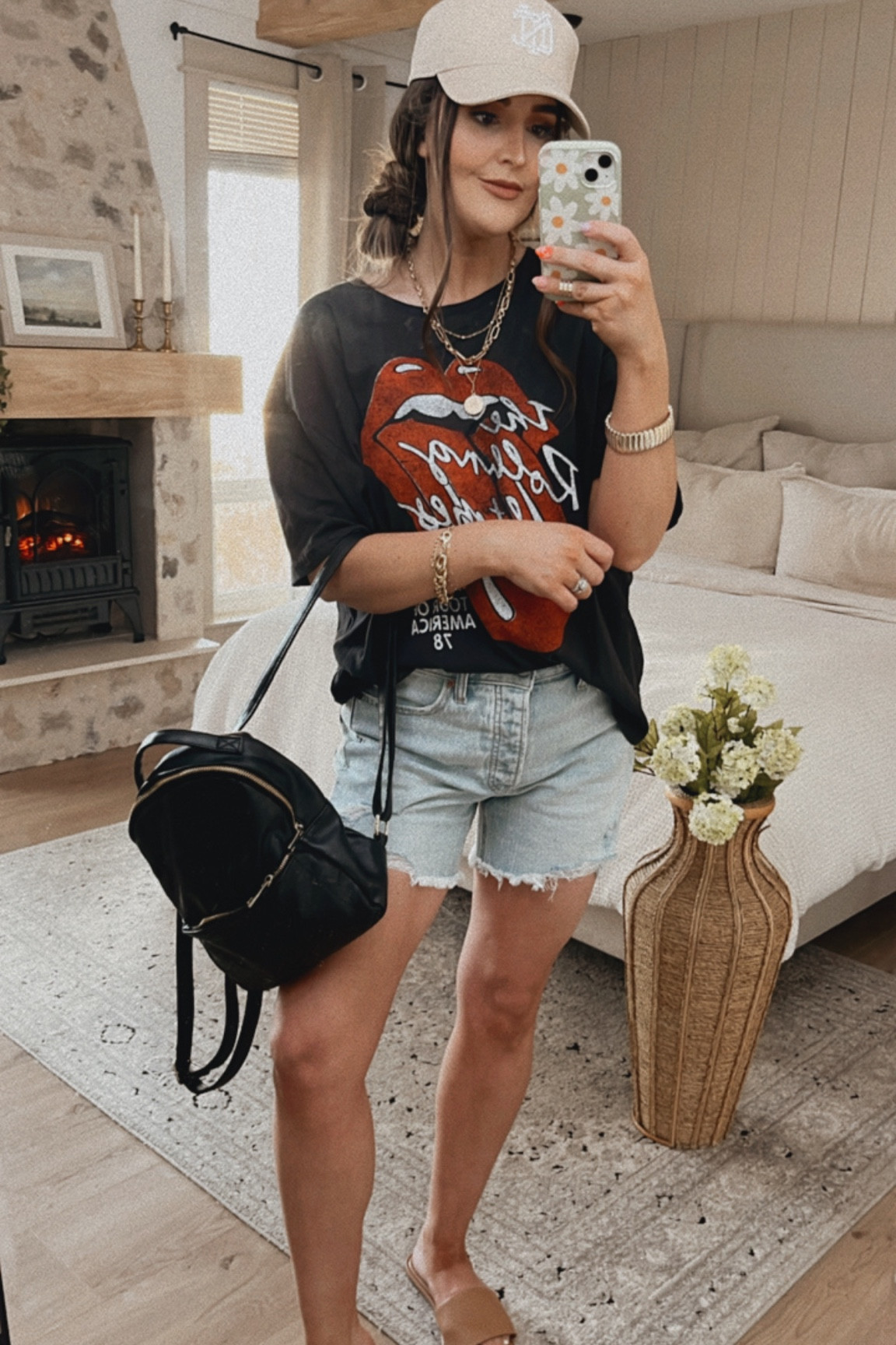 Casual summer outfit | Target rolling stone graphic T | old navy jean shorts - 

Im 5’6 | 128-130ish pounds
Size XL in top (for oversize fit) Jean shorts are true to size! 



#LTKSeasonal #LTKfit #LTKunder50