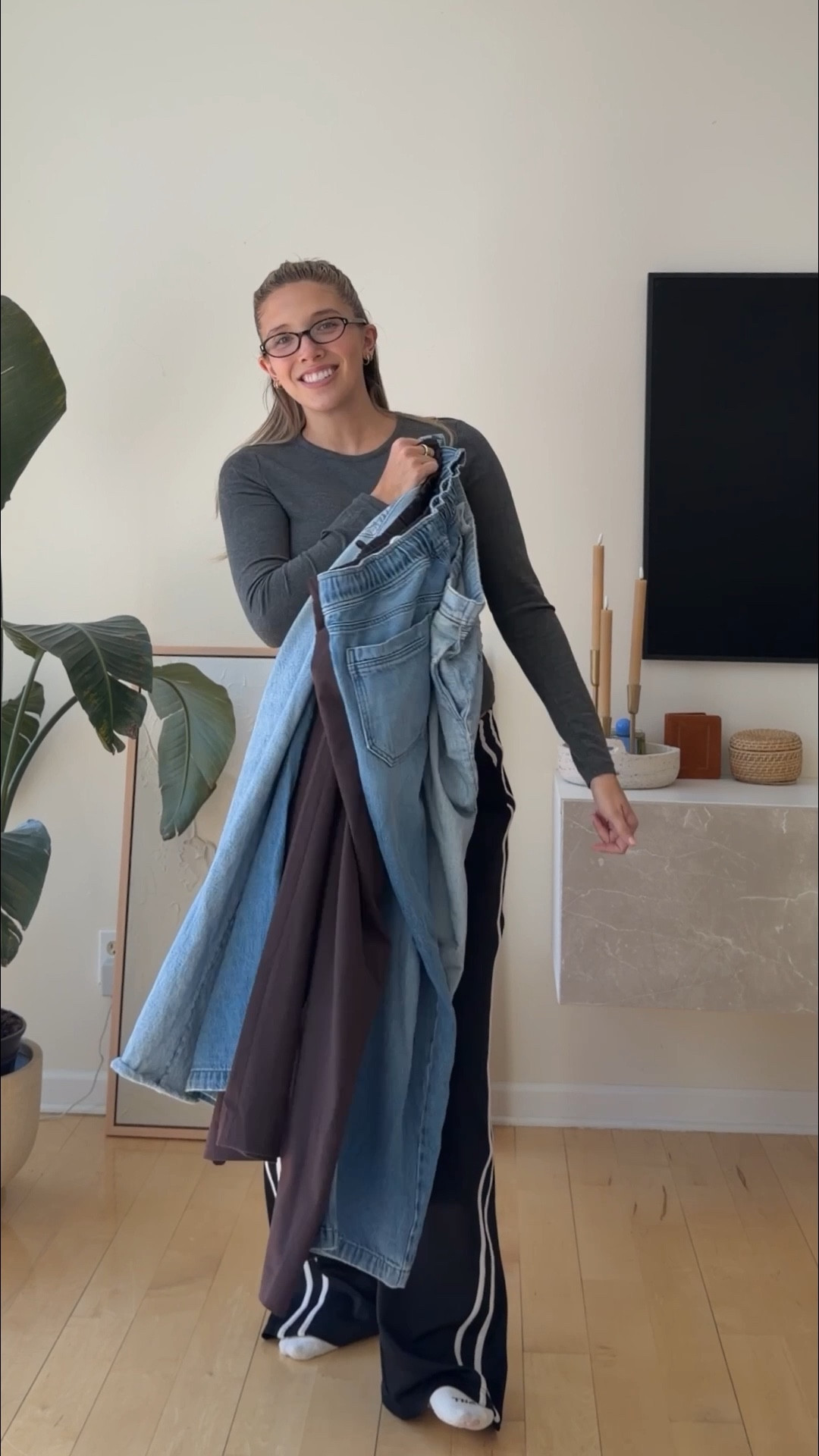 PRE pregnancy pants that I can still wear in my third trimester? YES PLEASE 

#LTKmomlife #LTKootd #LTKBump