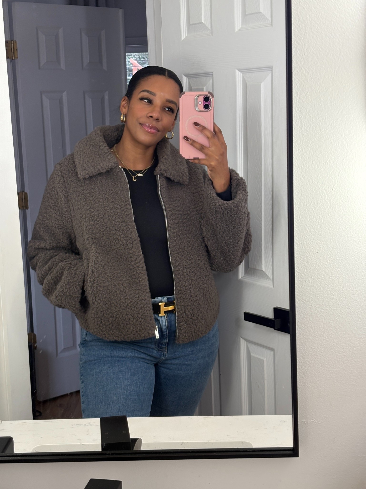 Cozy and comfy bomber jacket 

#LTKHoliday #LTKGiftGuide
