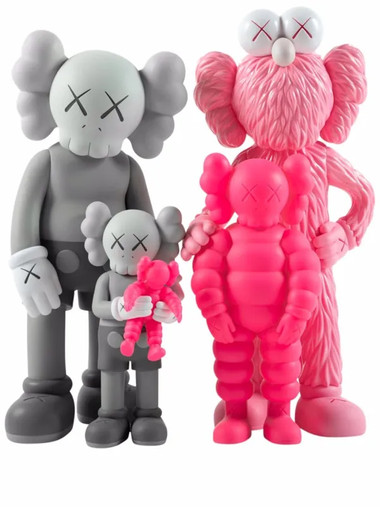 KAWS Family figures set