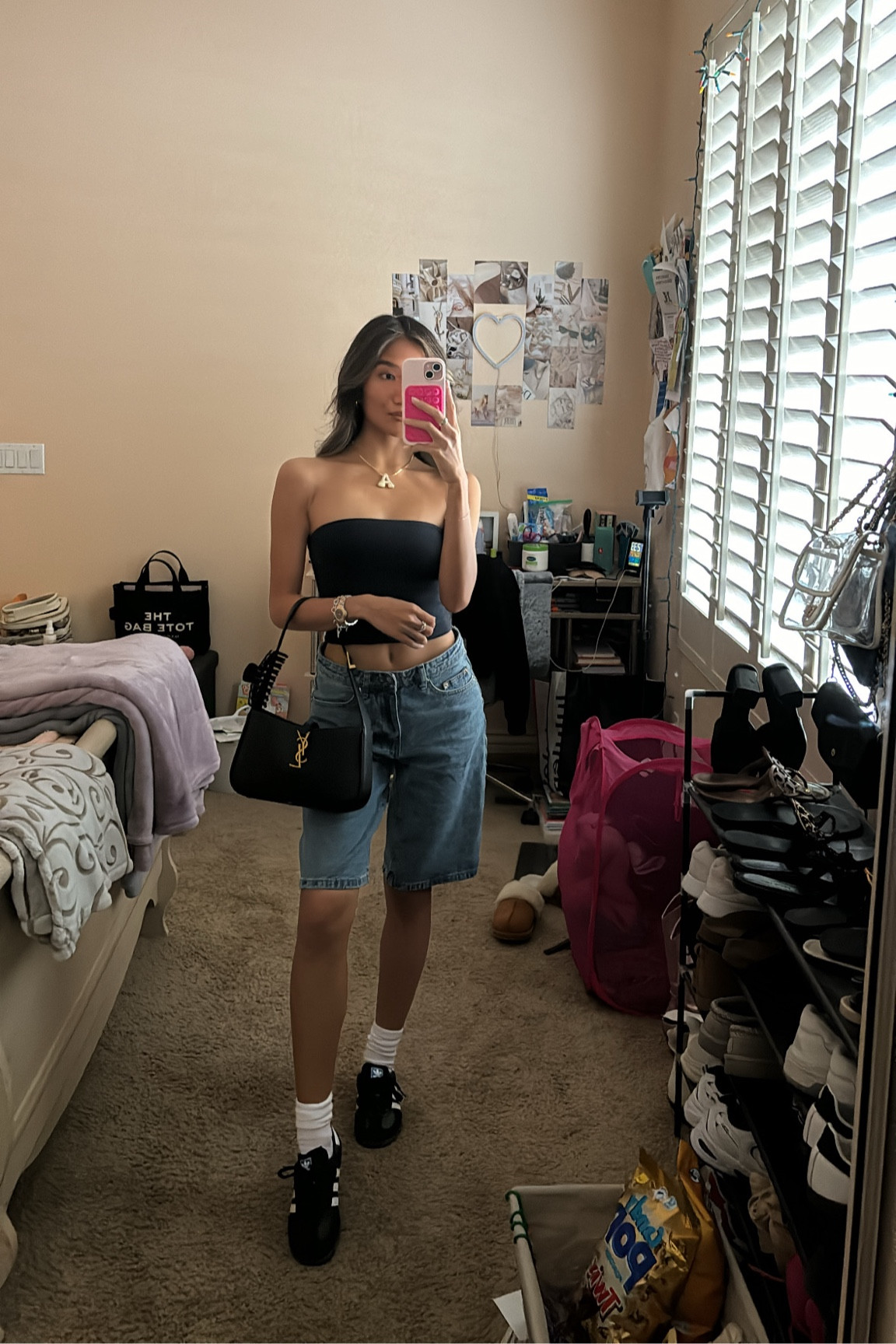 casual saturday 🖤✨🤍 

tube top: hollister 
shorts: edikted 
bag: ysl 
necklace: ep jewels 
bracelet: james avery

#LTKbeauty #LTKstyletip #LTKU