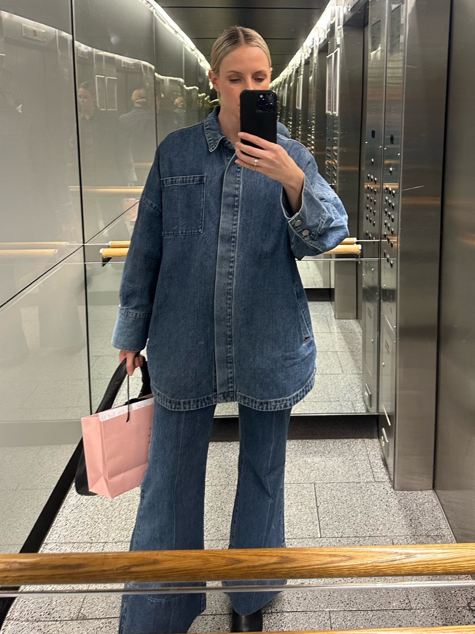 Can’t get enough of double denim in winter 

#LTKstyletip #LTKSeasonal #LTKaustralia