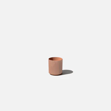 demi planter | Veradek