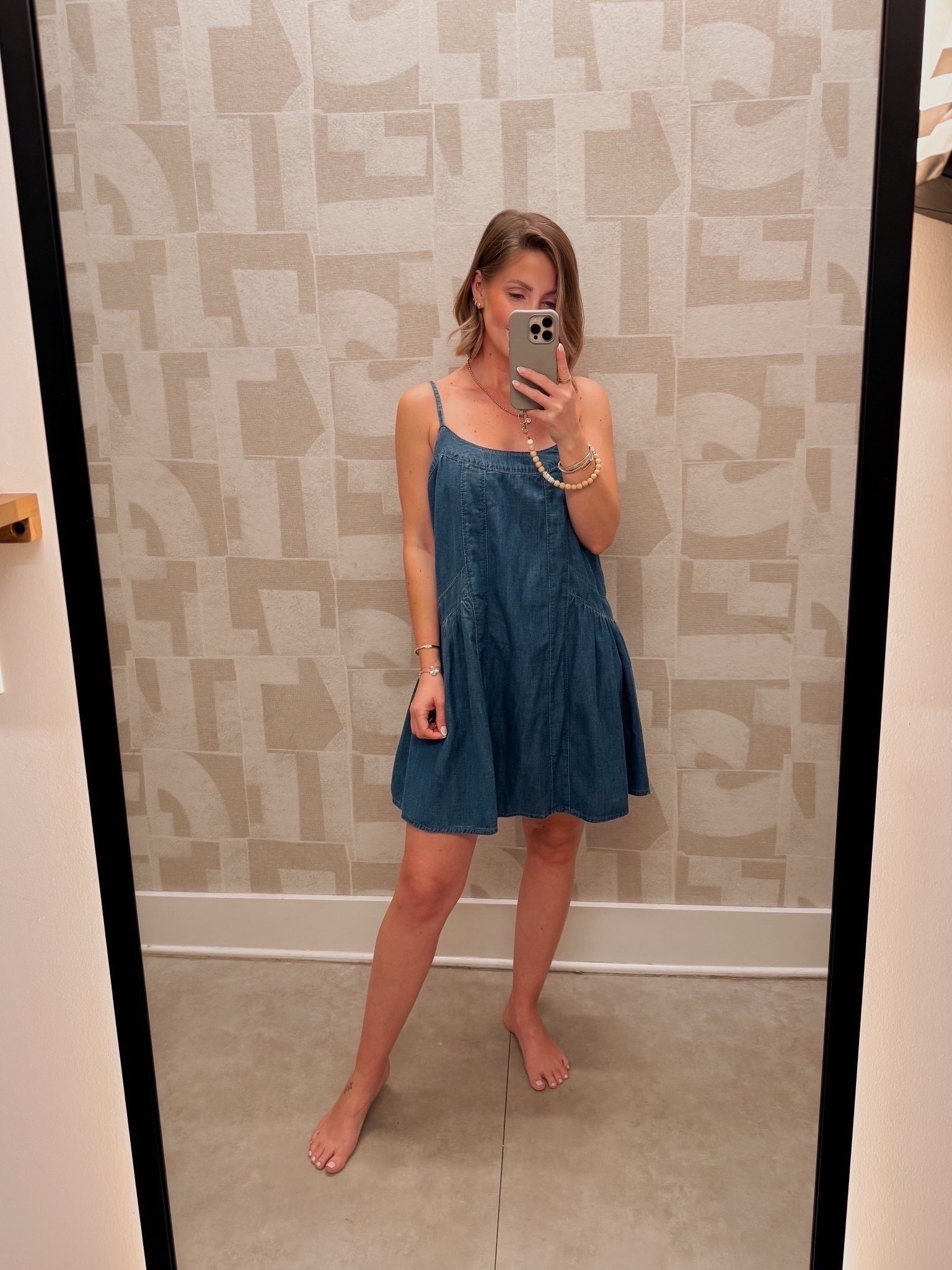 Mini dress from Abercrombie!! Wearing an XS!

Spring fashion, new arrivals, casual outfit, Amanda west


#LTKPetite #LTKSeasonal #LTKootd