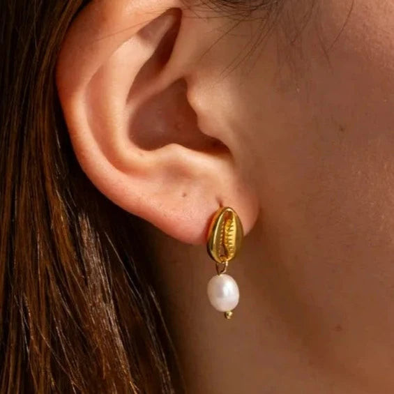 Alani Cowrie Shell & Pearl Earrings | Liv Bella Vita