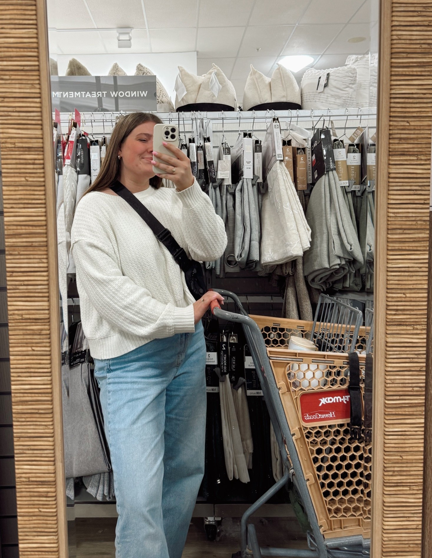 I always have such a hard time finding jeans that fit me well! These are my favorites 🤍

#LTKMidsize #LTKTall #LTKootd