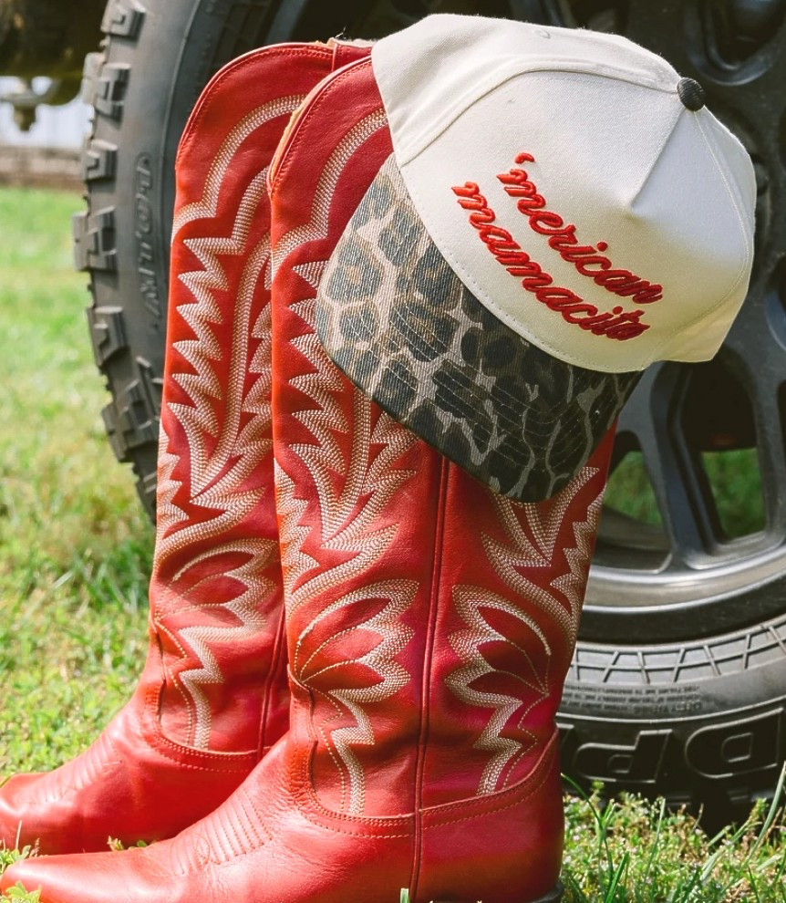 KenzKustomz x Caleigh Hardy
~‘Mercian mamacita 

#LTKActive #LTKFindsUnder50 #LTKSeasonal