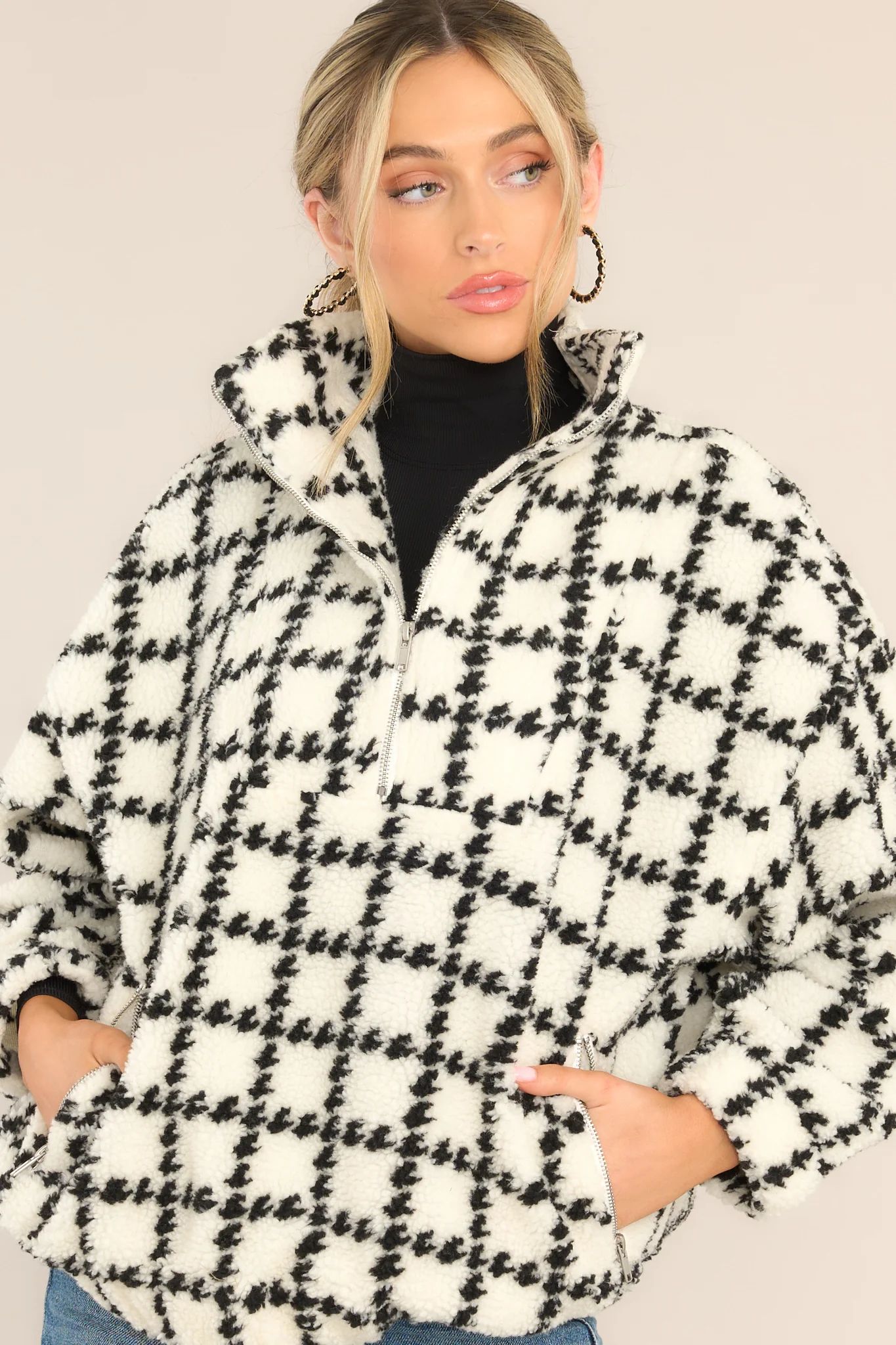 Don't Bother Black & White Houndstooth Pullover | Red Dress 