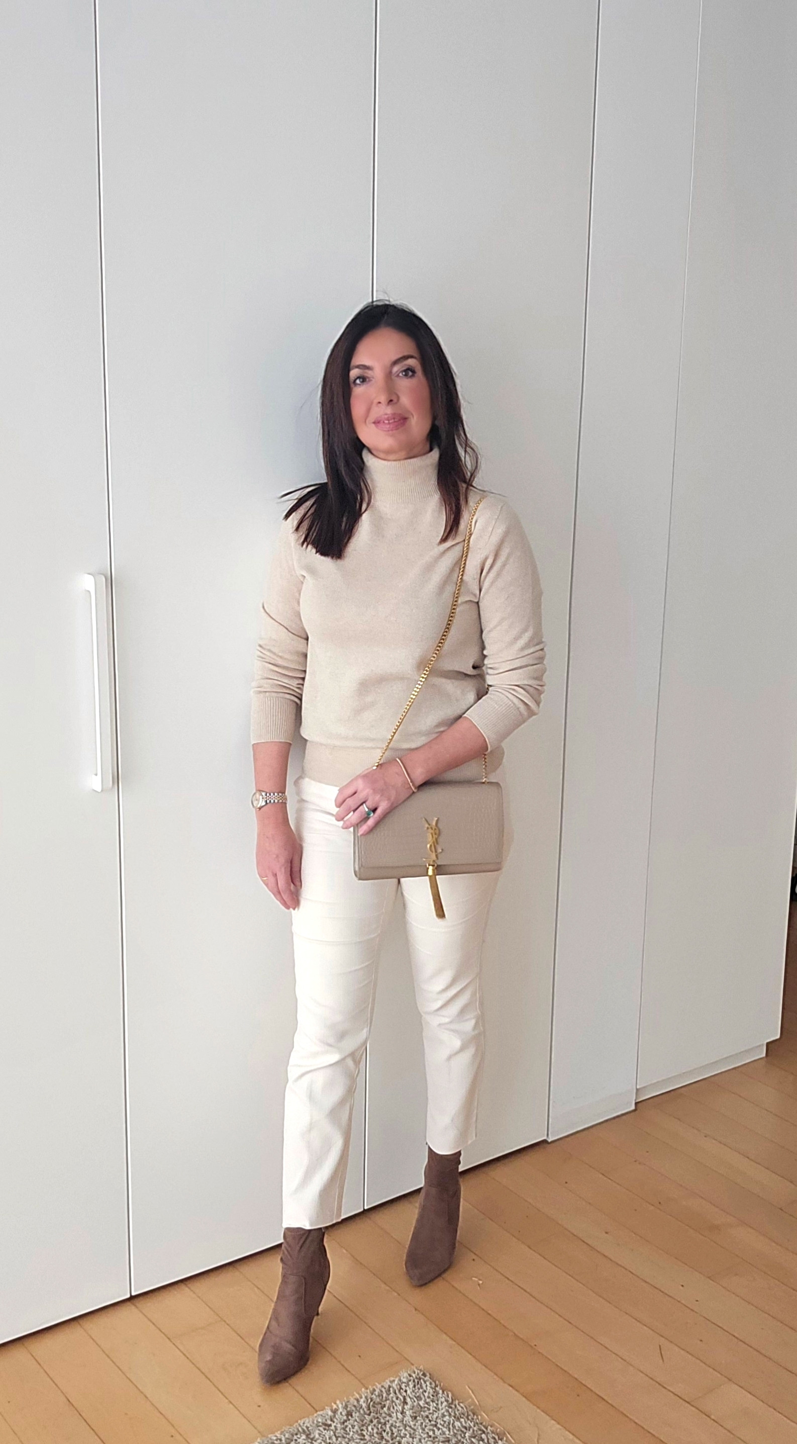 A mix of beige, cream, and tan tones – perfect for a cozy yet stylish look! Embrace the trending neutral layering vibe this season and elevate your wardrobe with timeless pieces that scream elegance. Add a touch of warmth with oversized knitwear and pair it with structured accessories for a balanced aesthetic. #WinterFashion2025 #NeutralStyle #ChicAndCozy  

 #LTKeurope #LTKwinter #LTKover50style