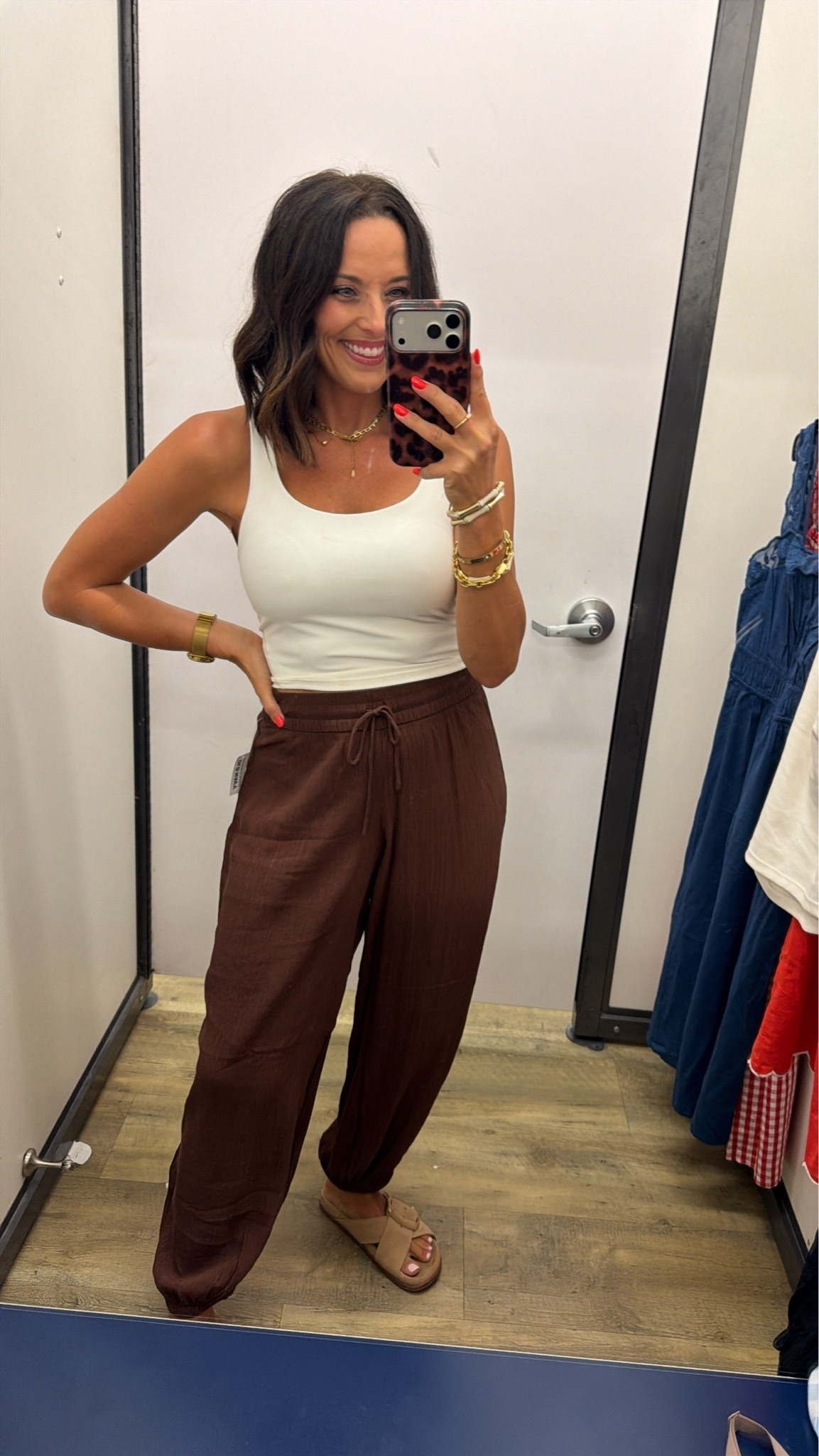 Old Navy sale find that I’ll be wearing on repeat. 🤎 These linen-blend pants are lightweight, so comfy, and the chocolate brown color is even better in person. Such a good staple to grab while they’re on sale.

Wearing an XS.
5’3” for reference.

#oldnavystyle #oldnavyfinds #oldnavysale #linenpants #summerstyle #affordablefashion #casualstyle #ltkstyle