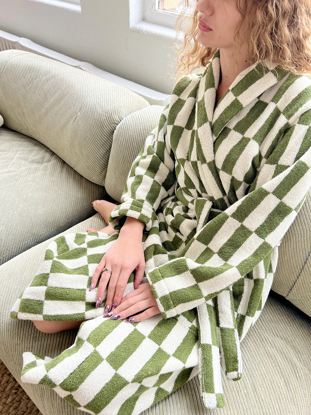 Robe
                  
                  Great Indoors | Lisa Says Gah