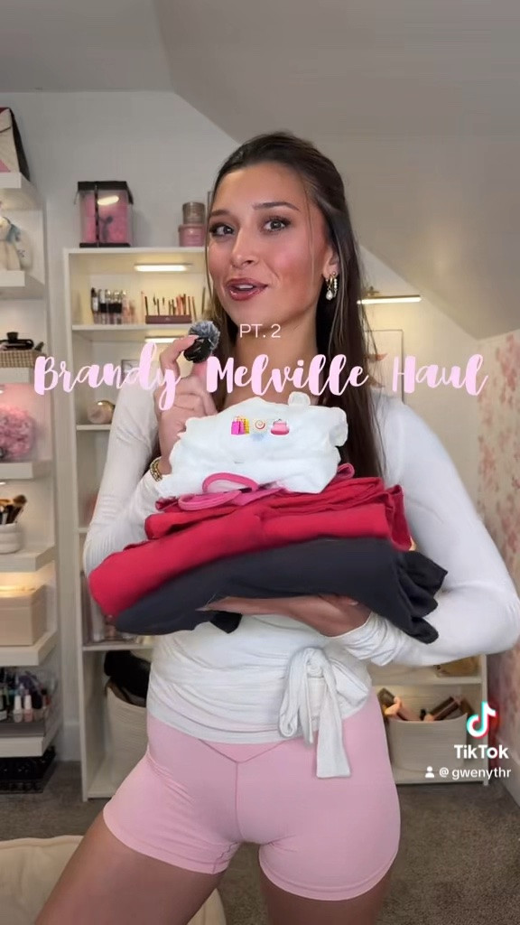Brandy Melville haul! Closet staples 🧑🏼‍🩰

#LTKootd #LTKBeauty #LTKgrwm
