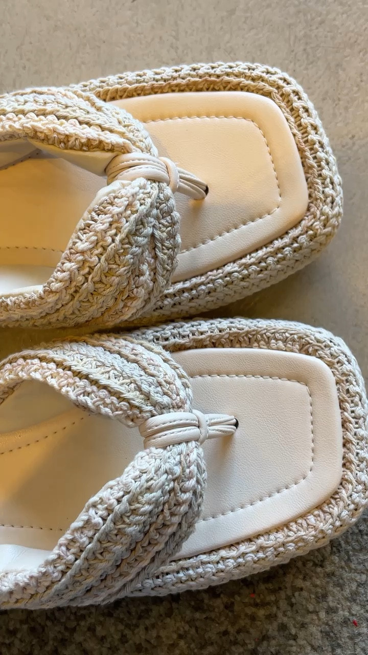 Seleção da papetes/Flatforms mais bonitas da Arezzo . 

#LTKwedding #LTKstyletip #LTKtravel