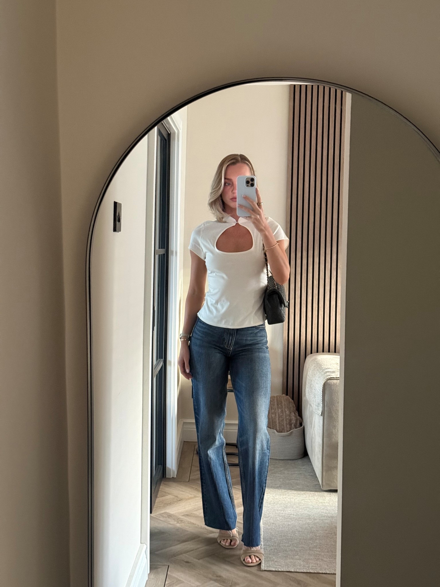 Jeans and a dressy top outfit 🤍 

#LTKdatenight