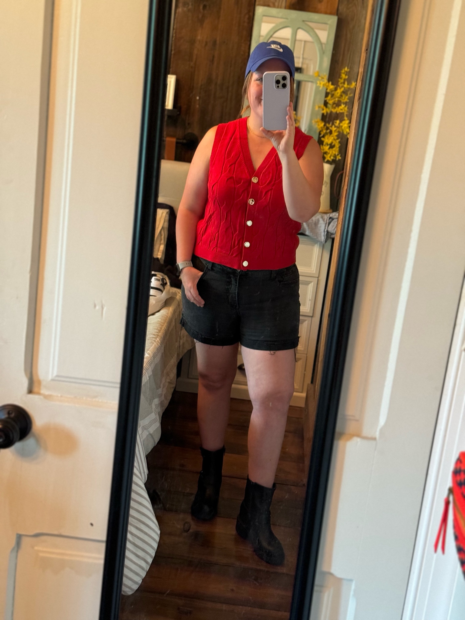 The boots. The sweater vest. 

So good. 

Target finds 

#LTKStyleTip #LTKShoeCrush