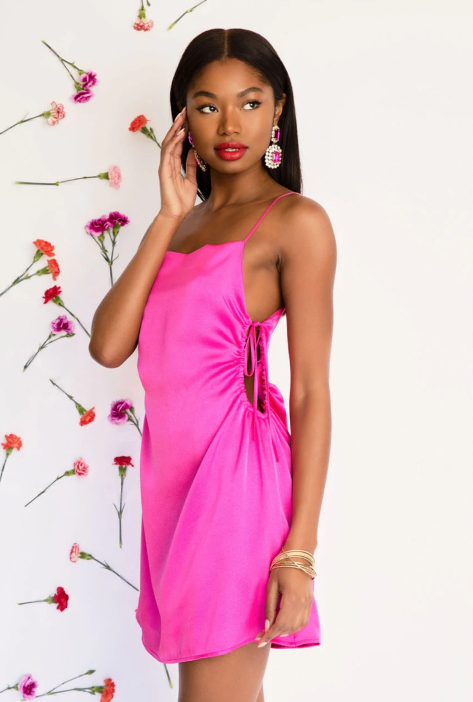 Hot pink Valentine’s Day date night dress 

#LTKstyletip #LTKSeasonal #LTKunder100