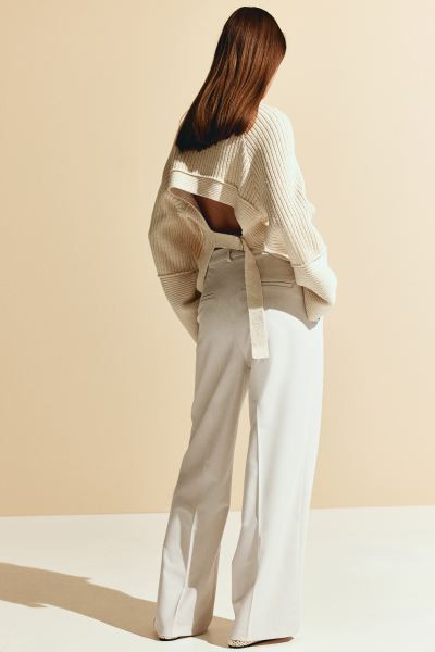 Pantalón amplio - Beige claro - MUJER | H&M ES | H&M (FR, IT, ES, PT, BE)