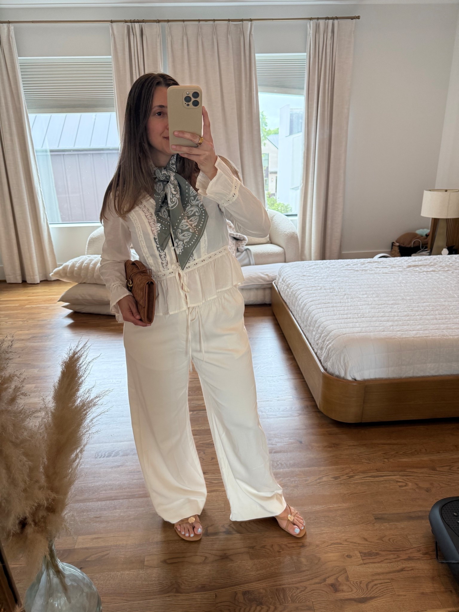 Obsessed with this monochrome look! All from Target 🎯🥰

#LTKootd #LTKFestival #LTKmomlife
