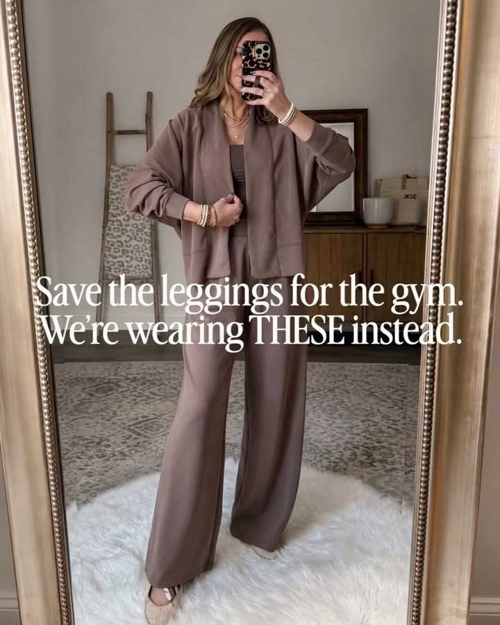 Save the leggings for the gym… because these are MORE comfortable, MORE flattering and MORE versatile. 👀

If you want the comfort of leggings without actually wearing leggings, these are the pants I’d reach for instead. 🙌 Think soft, stretchy, flattering and easy to style — but polished enough to take you way beyond a workout.

These are the kind of comfortable pants that can do it ALL: errands, travel days, school drop-off, casual work outfits, lunch with friends and everything in between. Pair them with sneakers and a tee for an easy everyday outfit or add a sweater, blazer or button-down when you want to look a little more put together.

Basically, legging-level comfort with a much more elevated look. 🤌

If you’ve been searching for comfortable alternatives to leggings, flattering pants for women, elevated casual outfits, comfortable everyday pants, travel pants, casual workwear or easy fall outfit ideas, SAVE this post — I have a feeling you’re going to want more than one pair. 🤎

#FallFashion #CasualStyle #EverydayStyle #FashionOver40 #AffordableFashion

#LTKmomlife #LTKActive #LTKOver40