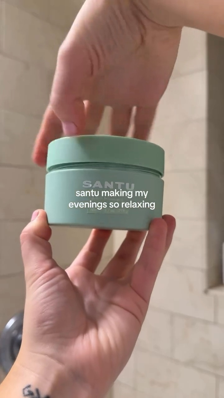 everything smells soooo good. A perfect holiday gift! @santubeautyco 🧼🫧🤍 products linked in my LTK
