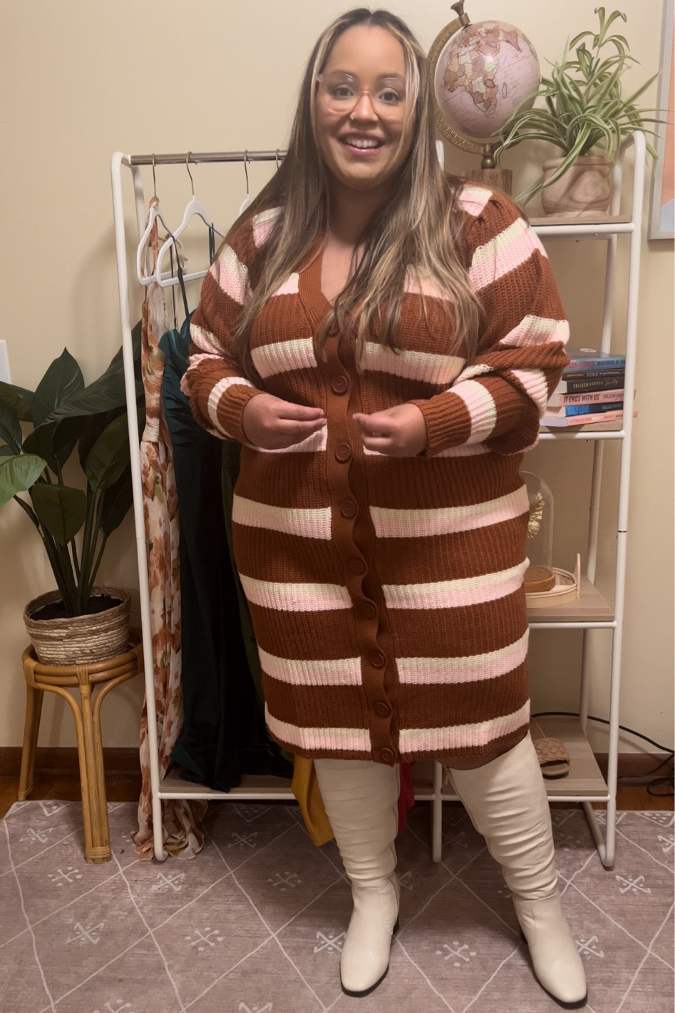 Dress -14/16 
Boots- 8.5 with a 17inch calf circumference (I have 19inch calves) 

#LTKSeasonal #LTKshoecrush #LTKcurves