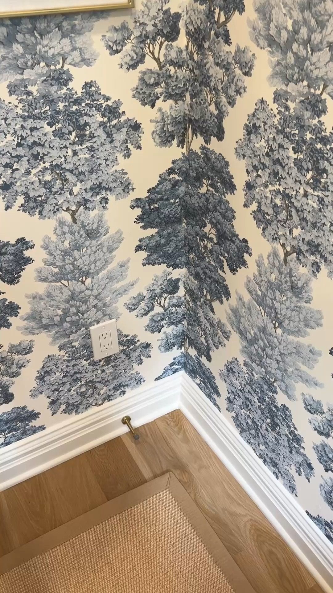 Needed a SQUARE rug in my office & this one is super durable & love the wide-cotton binding finish.

#LTKFamily #LTKHome #LTKStyleTip