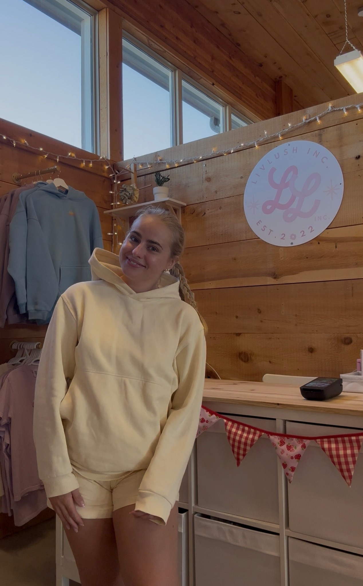 A lululemon hates to see me coming 🍋💛🌟

They don’t have the yellow set anymore so I linked that most gorgeous lavender set (same items though!)

#LTKsummer #LTKfitness #LTKcanada