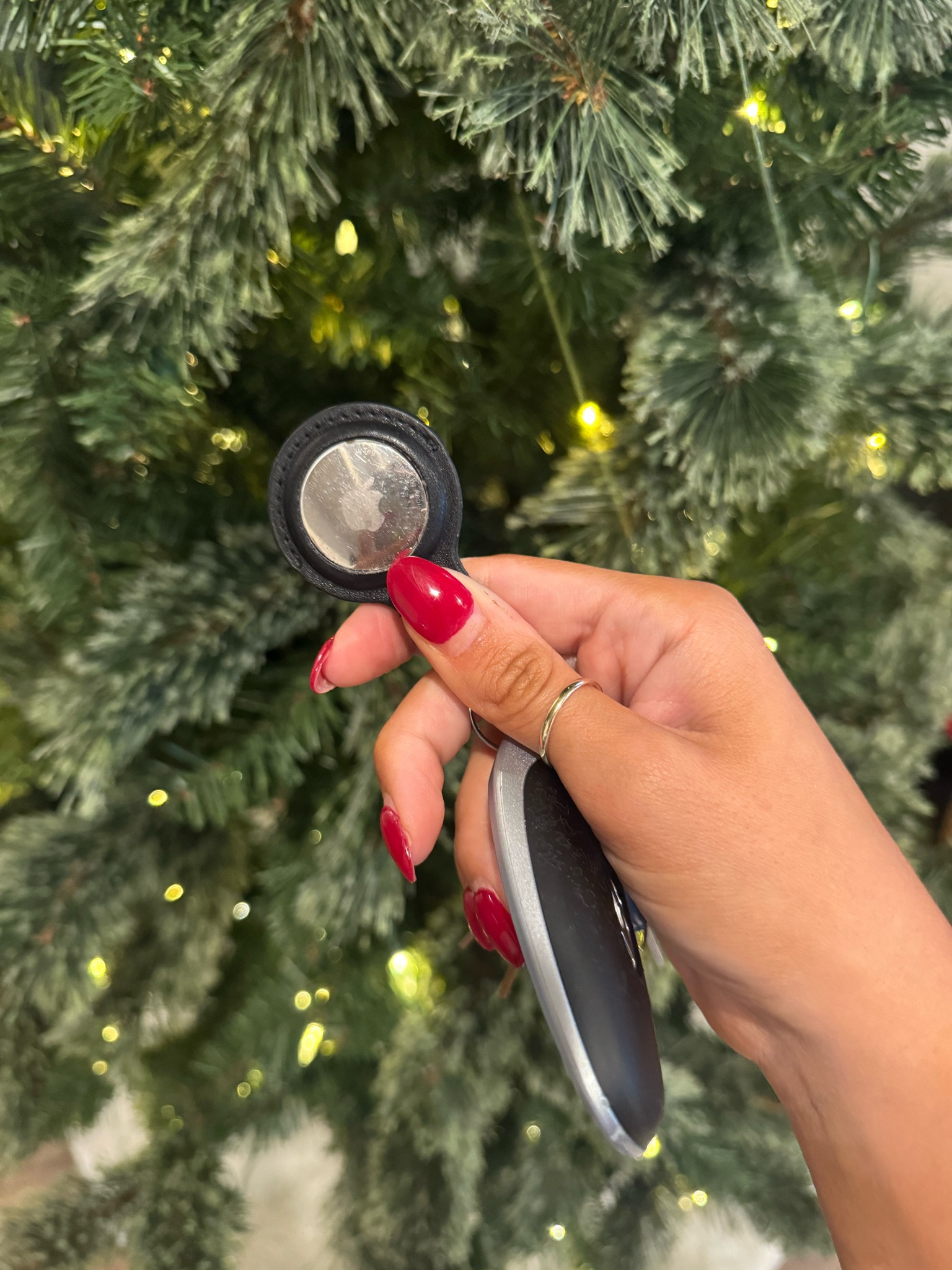 Apple Tags are a stocking stuffer must!! We couldn’t live without these on our keys 🙌🏼 makes it so much easier to find them when you misplace them, which is always 🤣 

#LTKGiftGuide #LTKCyberWeek #LTKHoliday