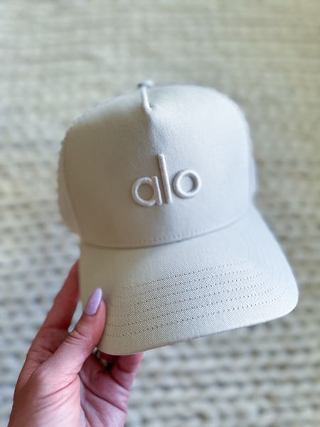 Grabbed my favorite trucker hat in this gorgeous neutral color — these are so cute styled for boat & lake days 

#alo #hat 

Cute Hat - alo hat - trucker hat 


#LTKStyleTip #LTKGiftGuide #LTKActive