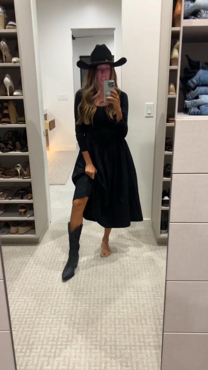 Dress for family pics!! Wearing an extra small! 

#LTKSeasonal