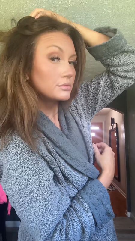 Desert 🌵 bronzed makeup look loading 

A full tutorial 🫶🏼

#LTKbeauty #LTKfindsunder100 #LTKVideo