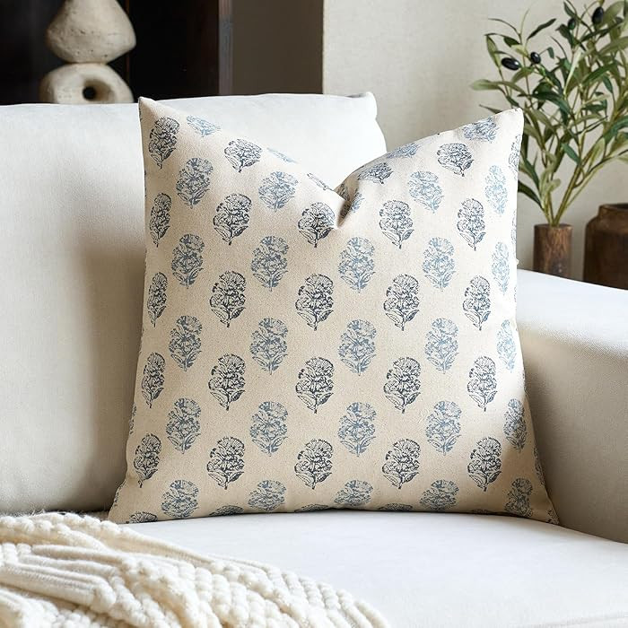 FIOUOVO Floral Vintage Throw Pillow Covers 20x20 Pillow Cover Block Print Decorative Cushion Cove... | Amazon (CA)
